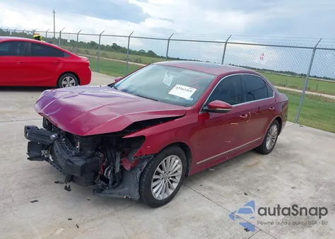 2016 Volkswagen Passat 1.8T Se из США, поврежденный, VIN 1VWBT7A37GC024318